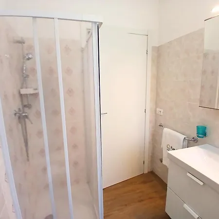 Appartement Cv010 - Cervia, Quadrilocale Con Terrazzo In Centro *