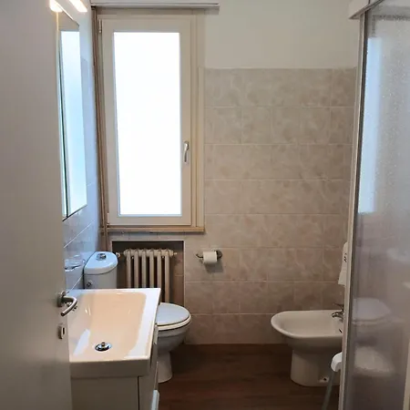 Cv010 - Cervia, Quadrilocale Con Terrazzo In Centro * Milano Marittima